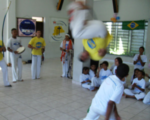 capoeira4.jpg